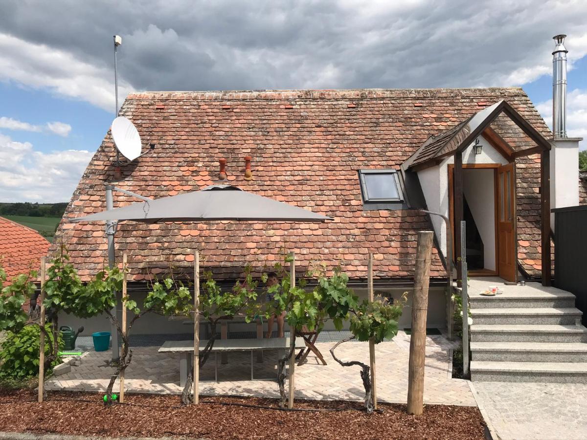 Villa Weinkellerurlaub Roeschitz Roggendorf Esterno foto